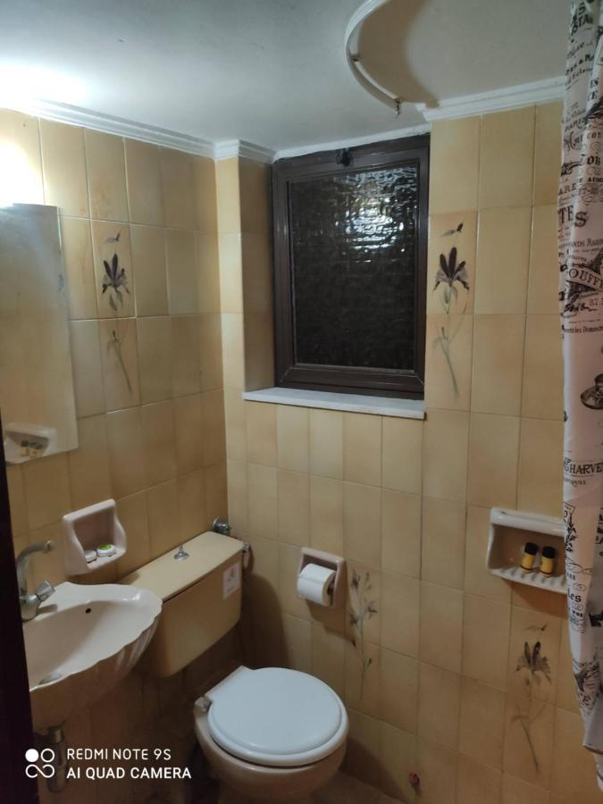 Rousetis Apartments 아이기오 외부 사진